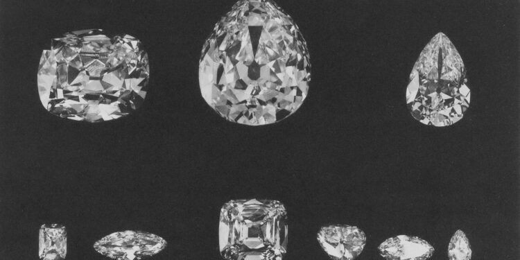 Surat Diamond Industry Faces Slowdown