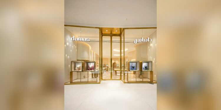 damas by tanishq store inside